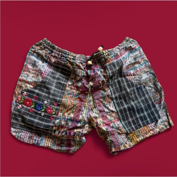 Colorful Patchwork Shorts - Picture 4 of 6